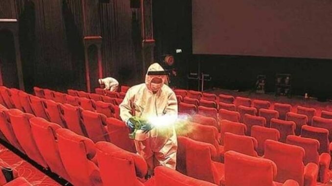 Maharashtra में स्कूल और मंदिरों के बाद अब 22 अक्टूबर से खुलेंगे Cinemahall और Theaters l Maharashtra cinemas and theatres will reopen from 22nd october says CM Udhhav Thackeray