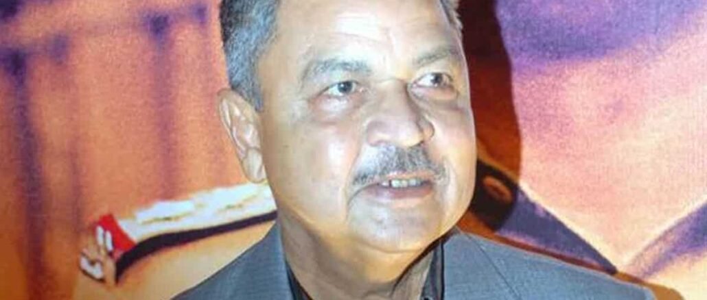 मुंबई दहशतवाद विरोधी पथकाची स्थापना करणारे आणि एन्काउंटर स्पेशालिस्ट म्हणून ओळखले जाणारे निवृत्त आयपीएस अधिकारी ए. ए. खान यांचे निधन झाले आहे l Encounter Specialist Retd. IPS officer Aftab Ahmed Khan)