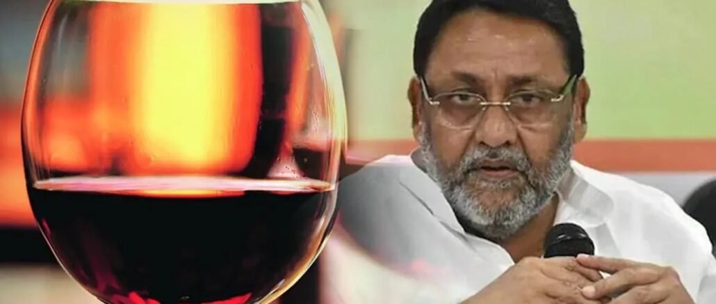 राज्य मंत्रिमंडळ बैठकीत आज मोठा निर्णय घेण्यात आला आहे. राज्यातल्या सुपर मार्केटमध्ये आता वाईनची विक्री करण्यास परवानगी देण्यात आली आहे.l Wine will be available in supermarket