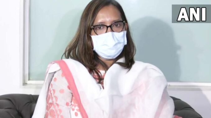 महाराष्ट्र में फिर से खुलेंगे स्कूल, पढ़िए डिटेल्स l breaking news schools will be reopening in maharashtra mumbai said eduvation minister varsha gaikwad