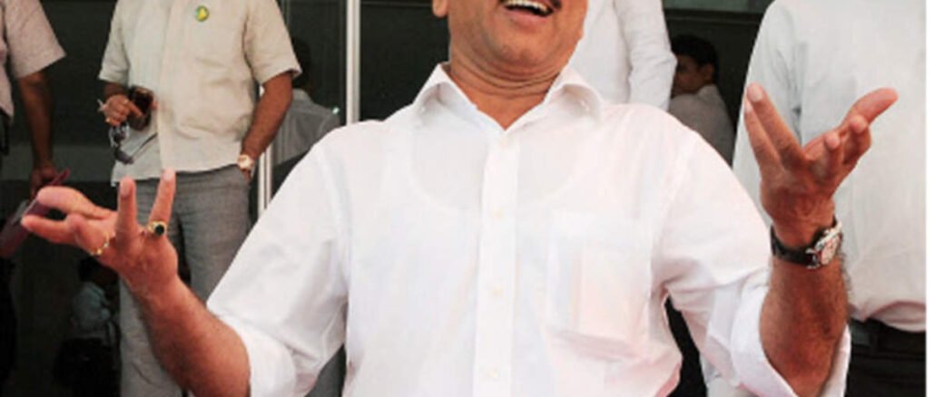 नाशिकचा गड जिंकण्यासाठी पुन्हा 'संकटमोचक '.. रावल यांची गच्छंती l BJP Girish Mahajan charge of Nashik Muncipal Corporation Election