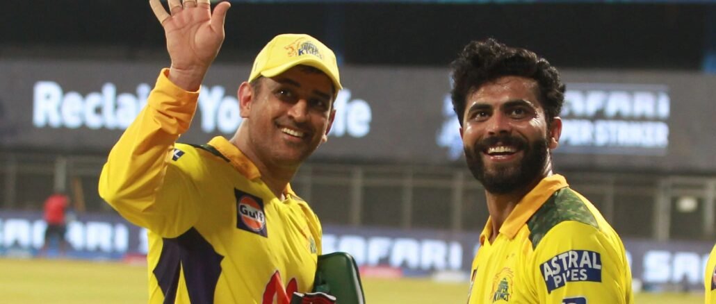 IPL सुरू होण्याच्या 48 तासांपूर्वी धोनीचा धमाका; CSK चं कर्णधारपद सोडलं : खास भिडूकडे सोपवलं नेतृत्व l IPL 2022: MS Dhoni hands over the captaincy of CSK to Ravindra Jadeja