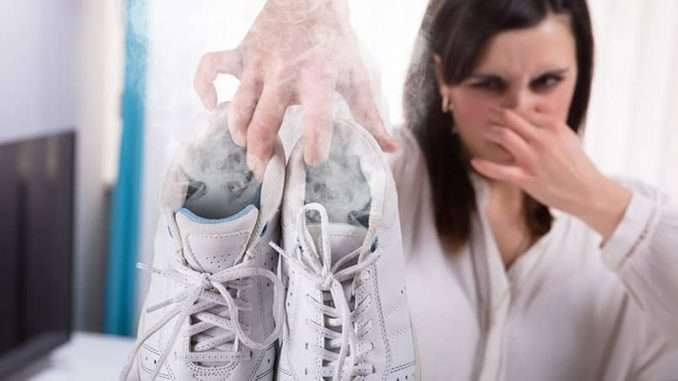How to remove Odour from Shoes here is 5 tips in Marathi